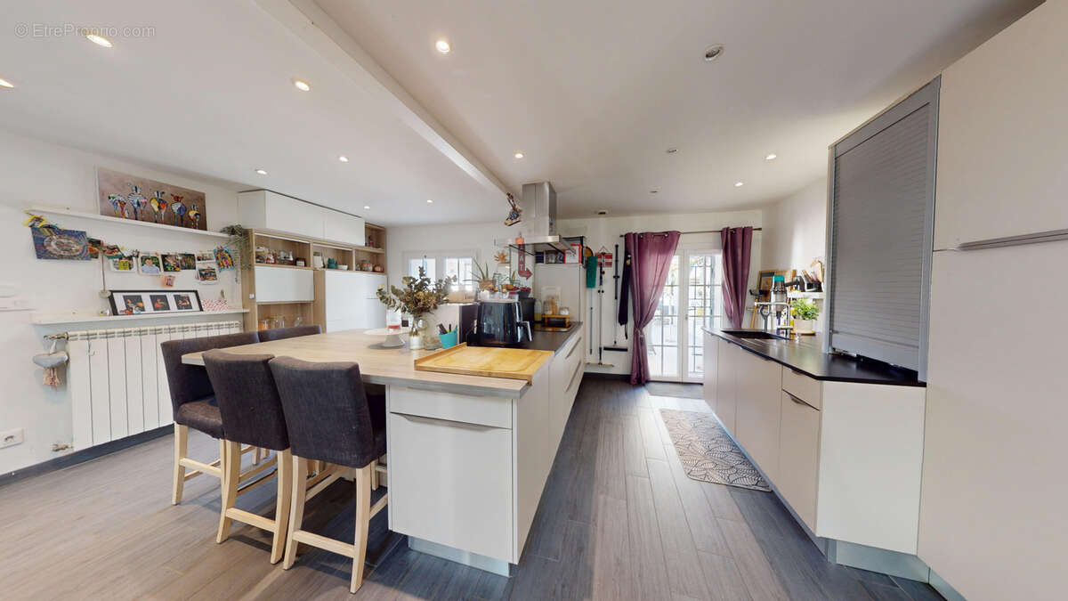 A vendre à Fontenilles Maison de Caractére de 120.74m2 avec terrain de 504m2 - photo 4