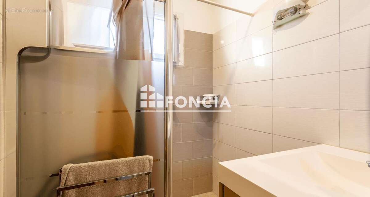 Appartement à SALON-DE-PROVENCE