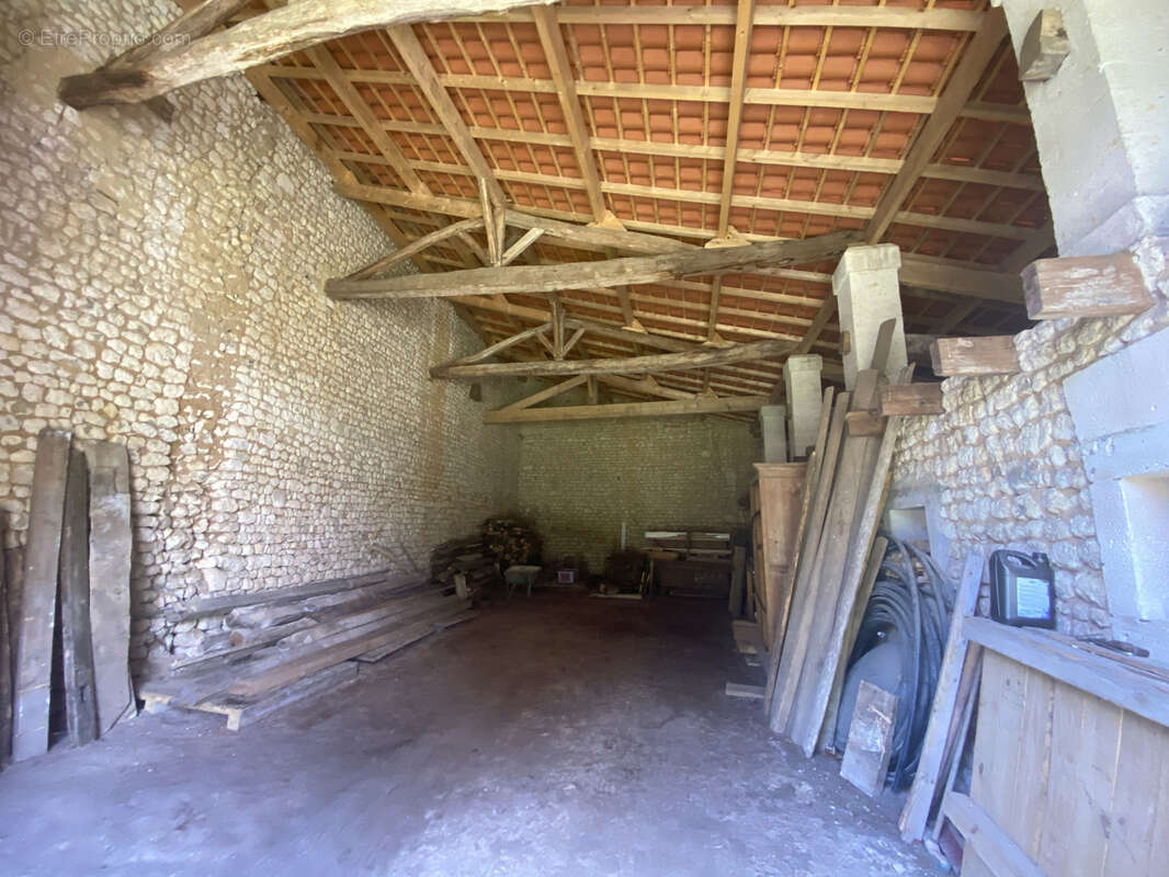 Maison à BECHERESSE