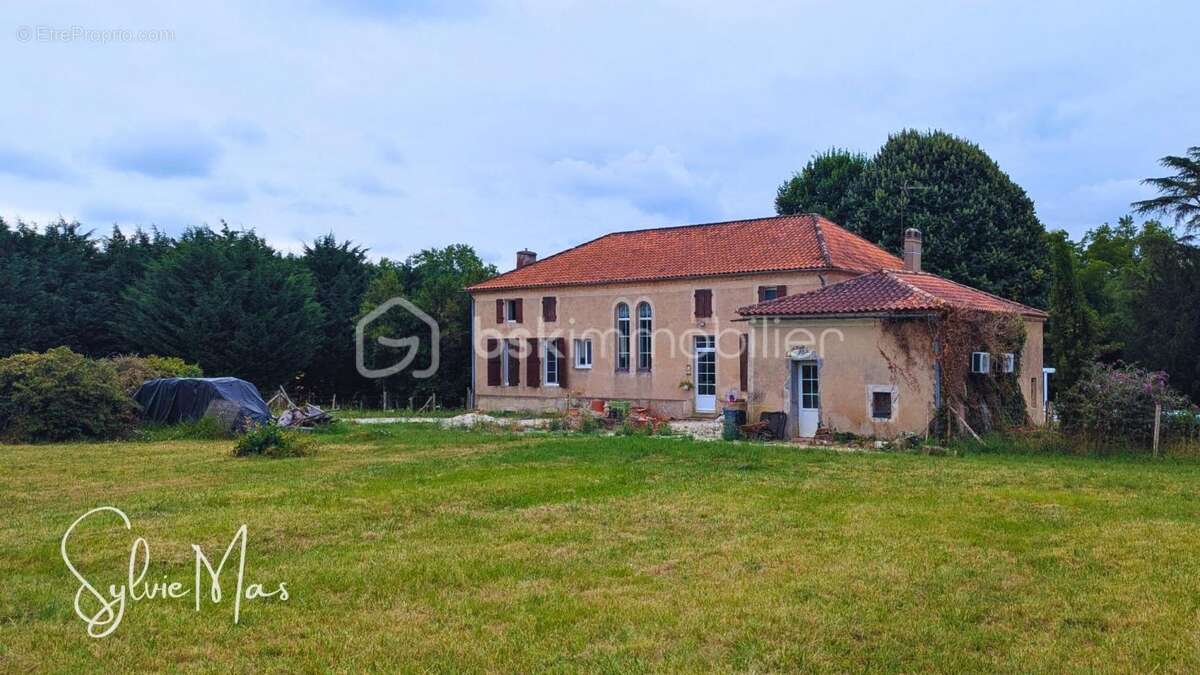 Maison de Maître 264 m² sur 1,2 ha, piscine, panneaux solaires - photo 2