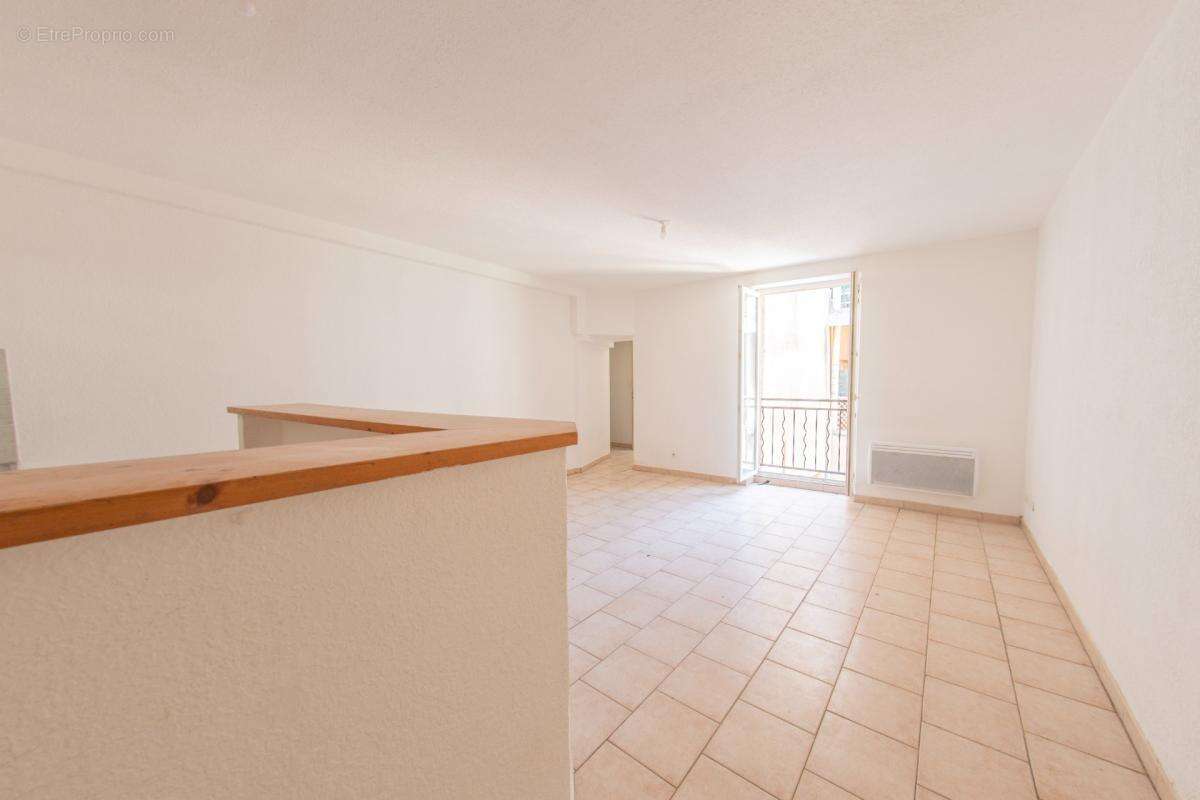 Clermont-l’hérault (34800) – appartement 3 pièces – 2 chambres – séjour 25m² – exposition ouest – dpe b - photo 3