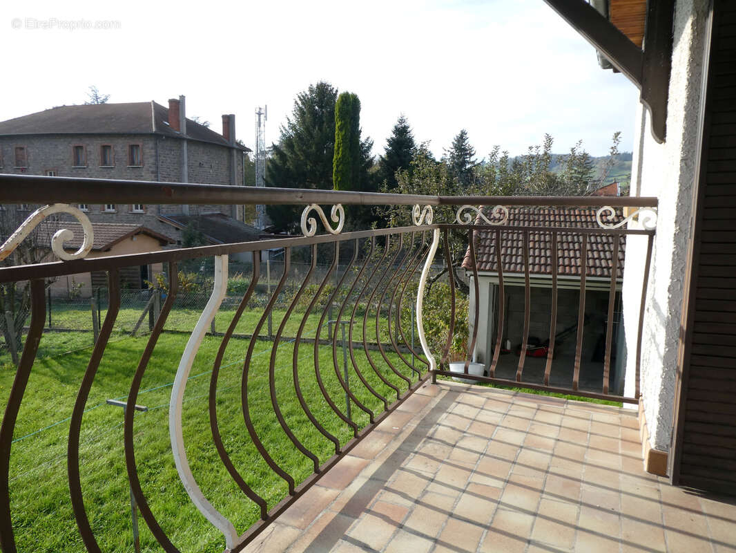 Maison à SAINTE-FOY-L'ARGENTIERE