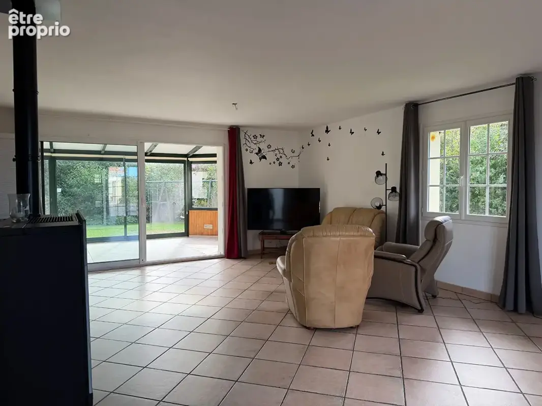 Maison à vendre - le tilleul- 173 m² - 4 chambres - vie de plain pied - photo 2