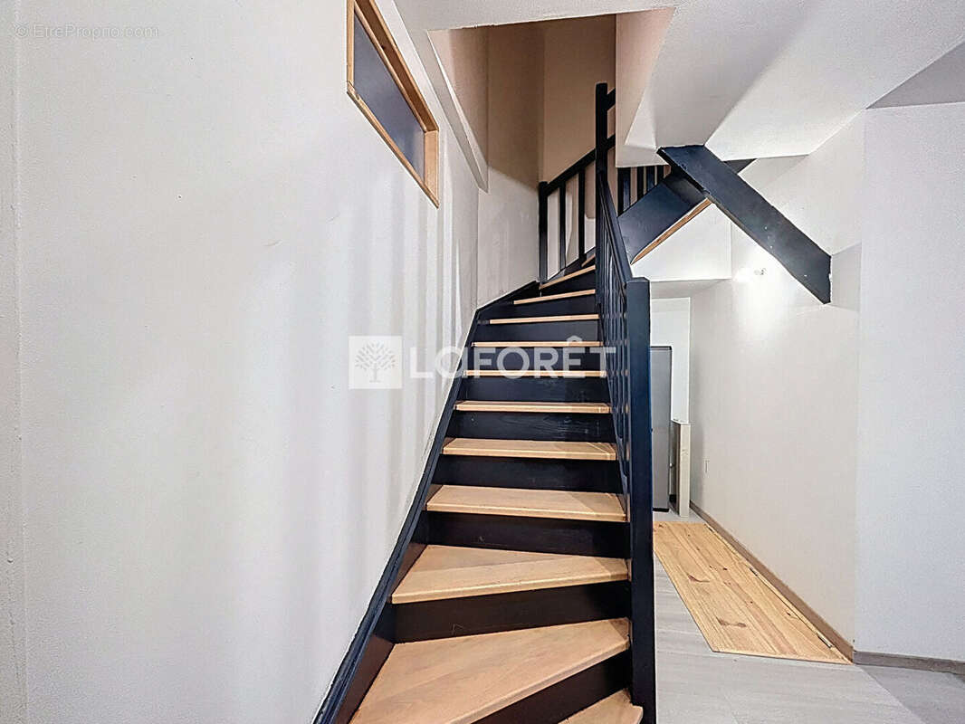 Maison à BELLOU-EN-HOULME