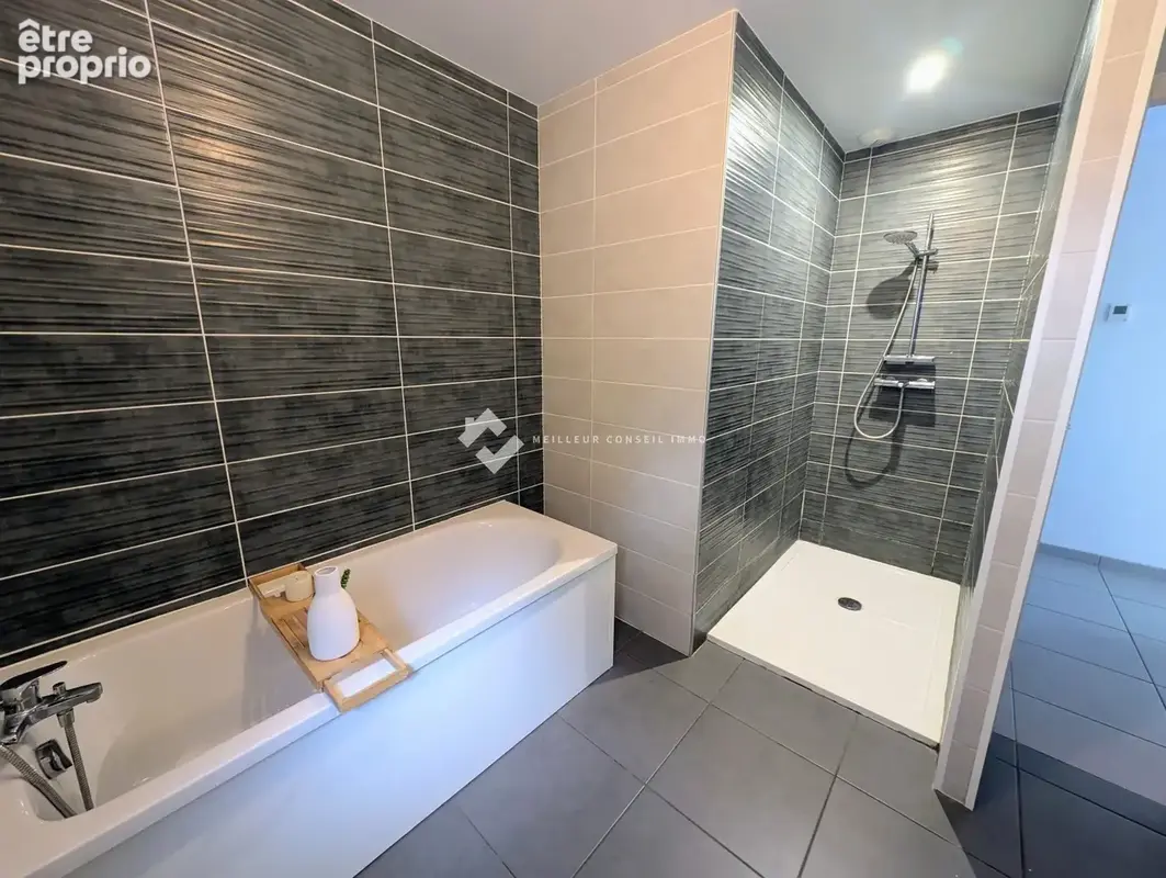 Maison 4 pièces 110 m² à vendre à Chatellerault (86100) - photo 5