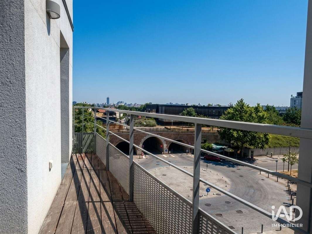 Appartement 81 m² à Issy-Les-Moulineaux  - photo 4