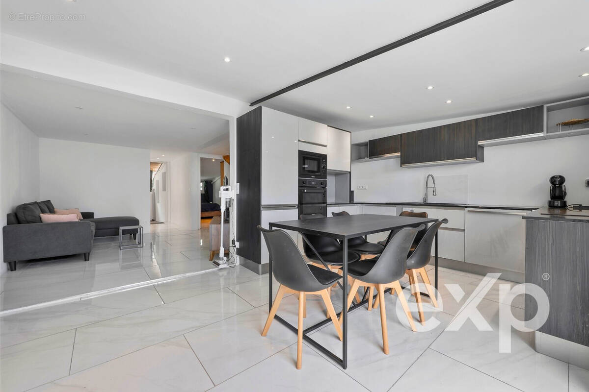 Maison à LA POSSESSION