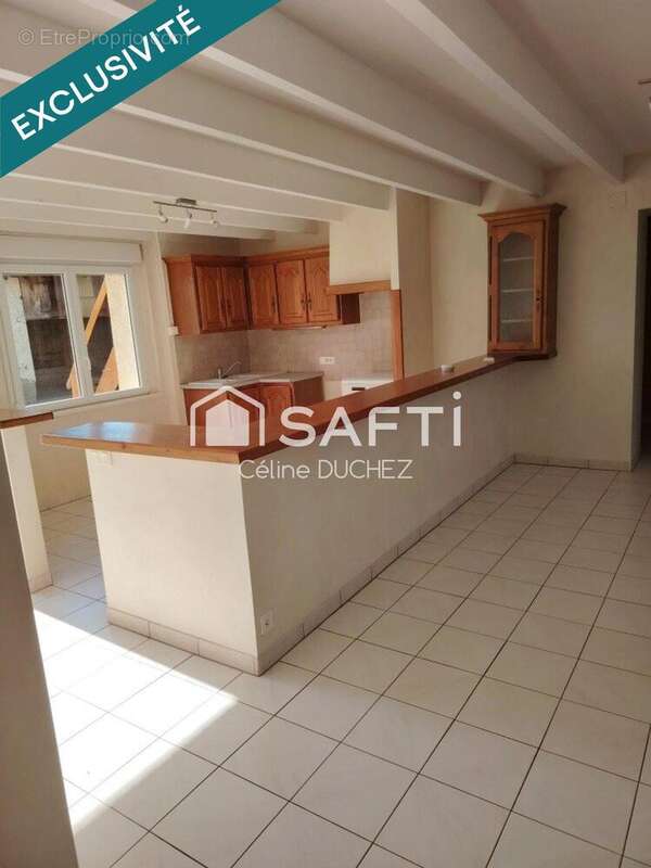Maison 85 m² à Montracol  - photo 7