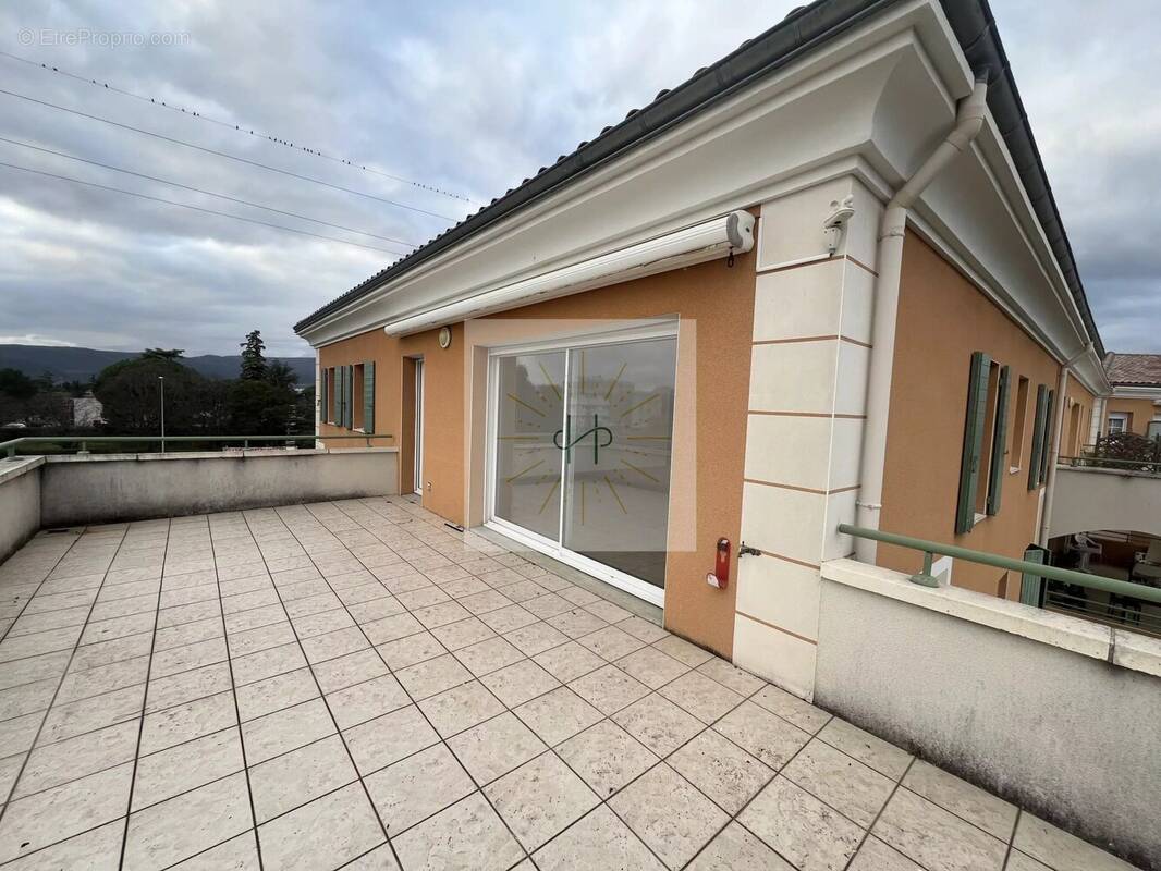 Appartement à MONTELIMAR