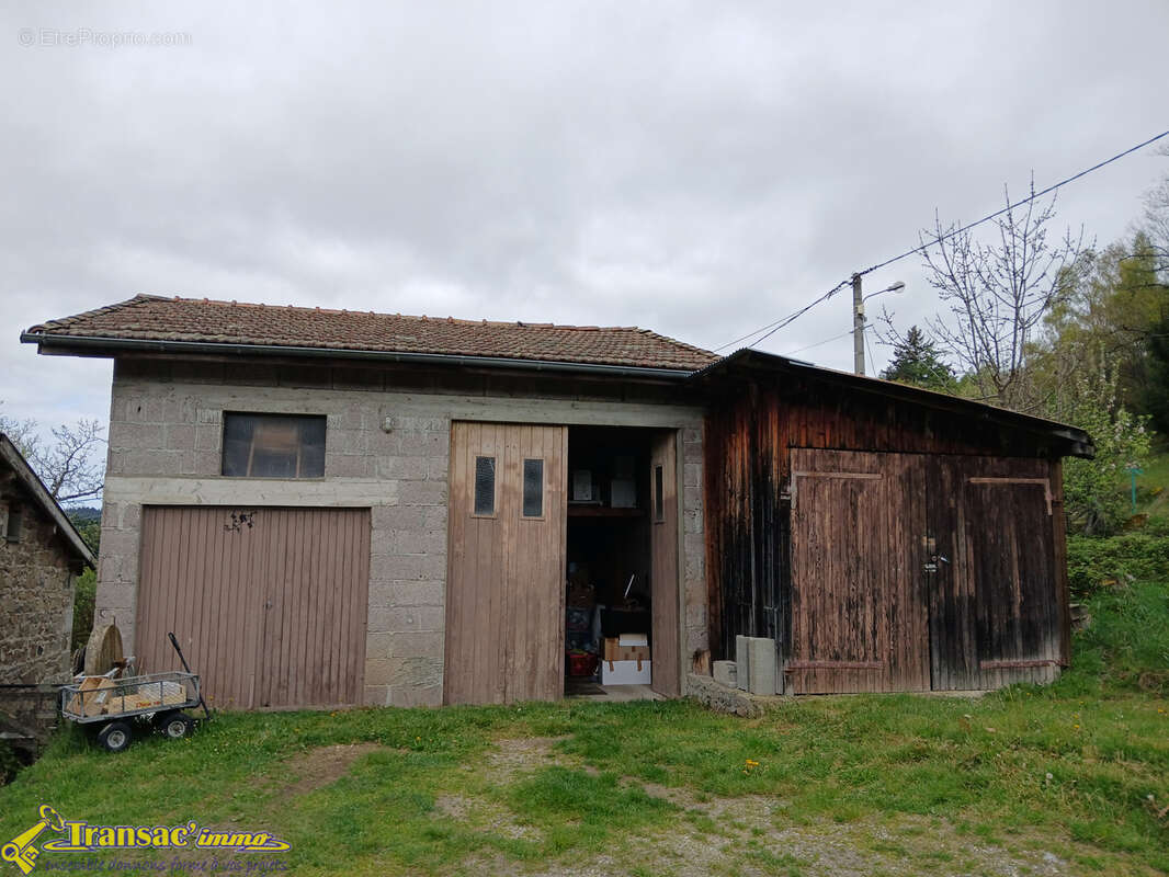 Maison à LE BRUGERON
