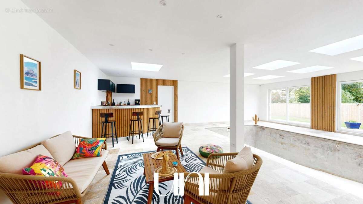 Maison à BLAINVILLE-SUR-ORNE