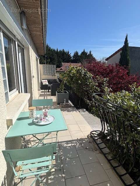 Maison à BRY-SUR-MARNE