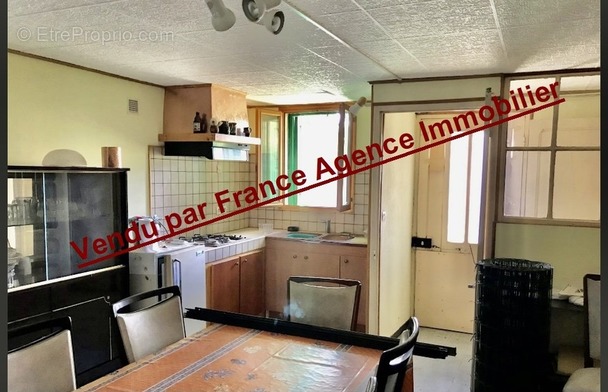 Maison à SALVEZINES