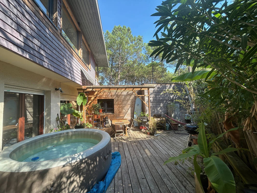 Maison à LACANAU