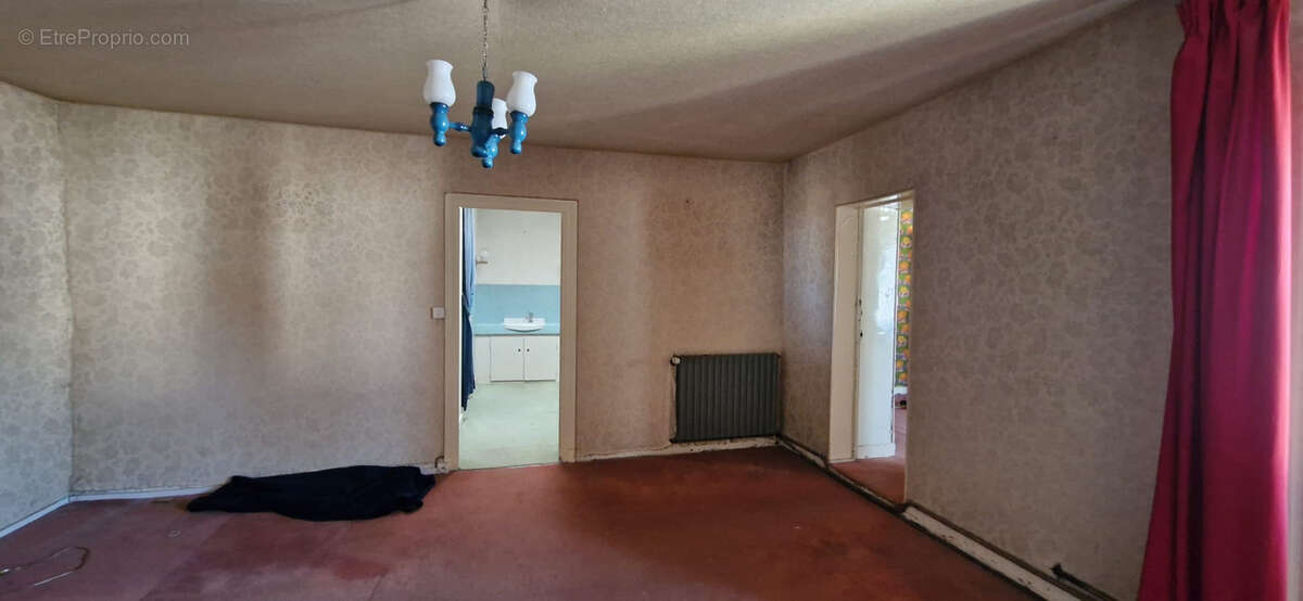 Maison à MORTAGNE-SUR-GIRONDE