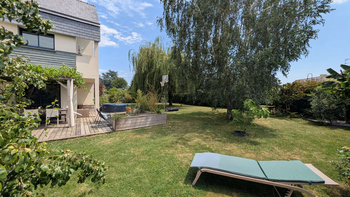 Maison à JANZE