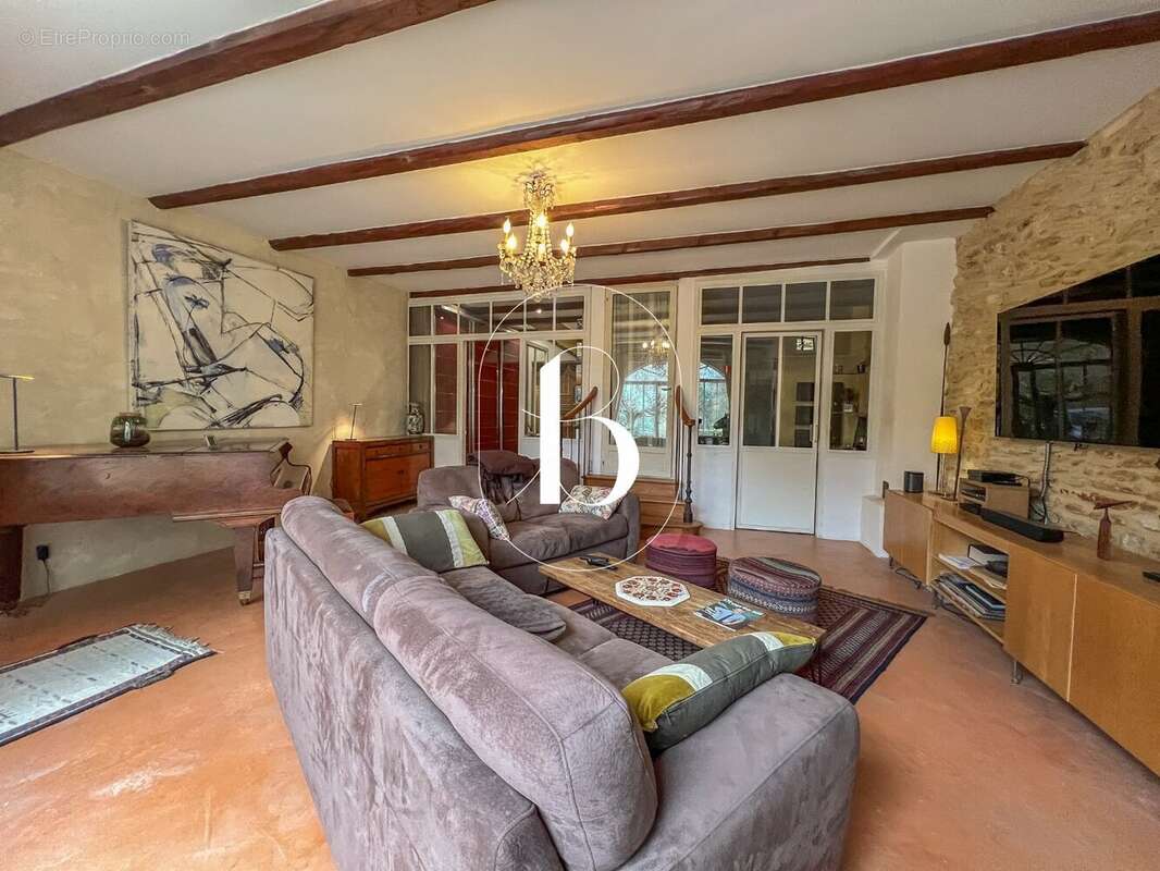 Maison à GOUDARGUES