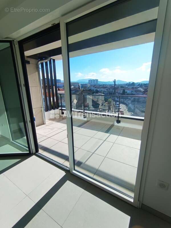 Appartement à MARSEILLE-8E