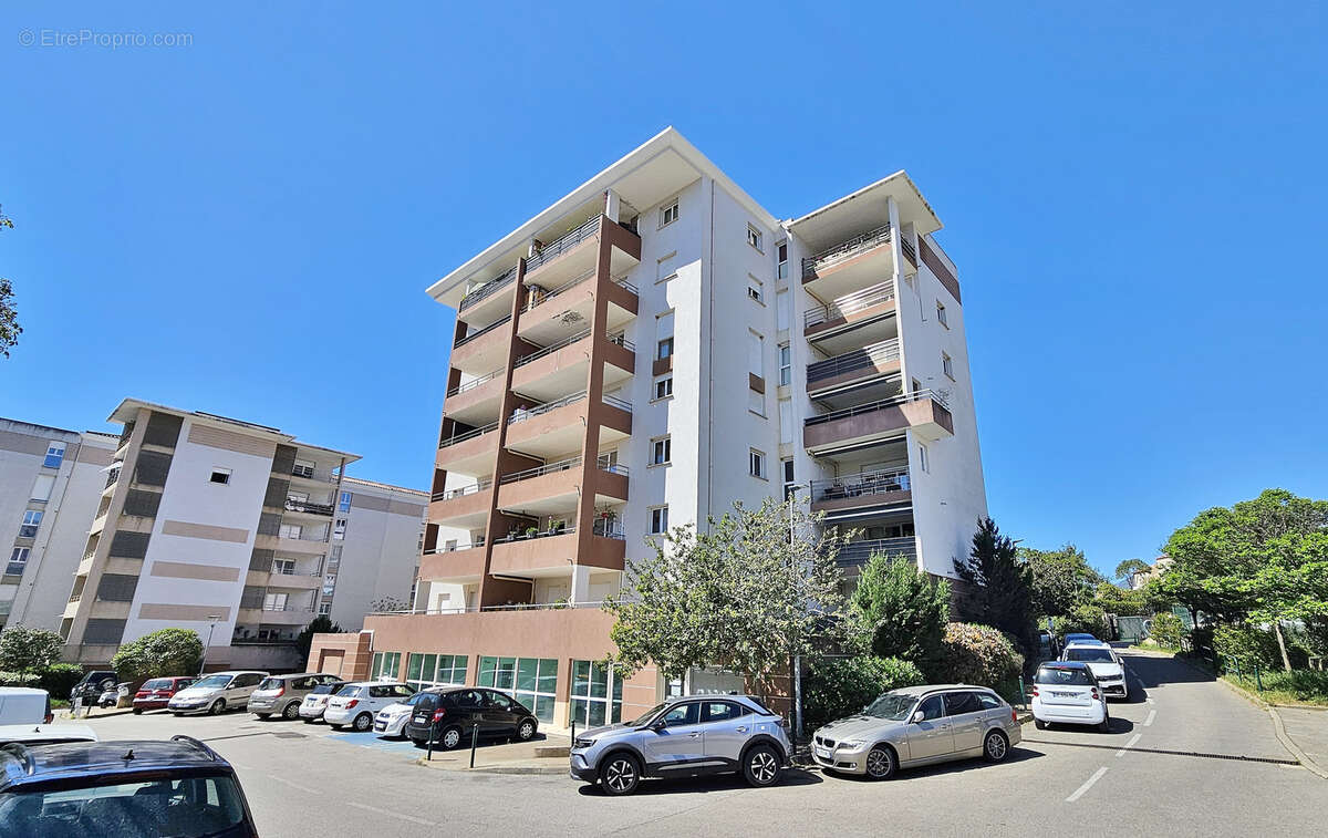 Proche ajaccio t2 récent 48m2 - photo 16