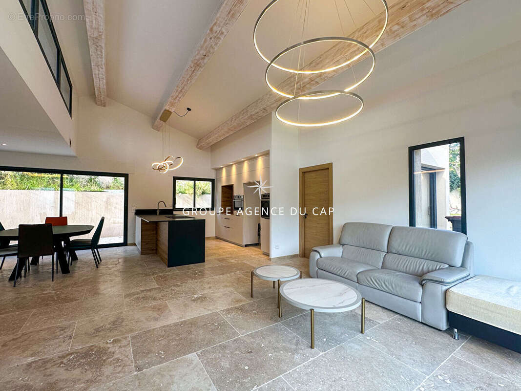 Maison à SAINTE-MAXIME