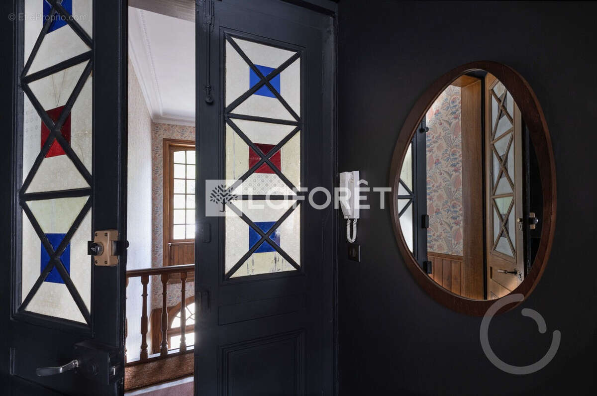 Appartement à SALINS-LES-BAINS