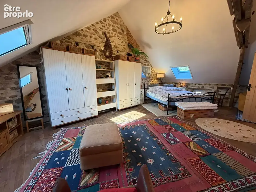 Maison HAUTE-VIENNE - Magnifique corps de ferme en pierre entièrement rénové avec grange et jardin de 3 612 m²essines Sur Gartem - photo 9
