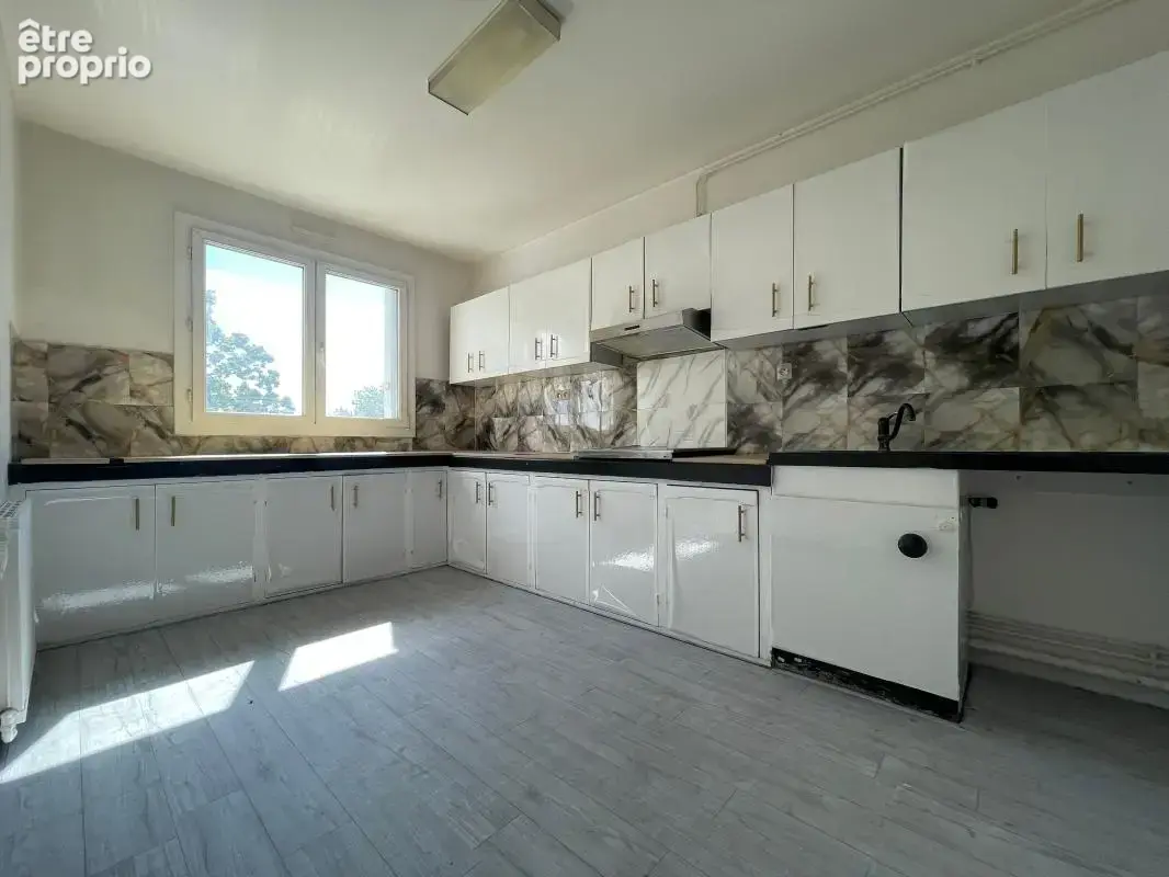 Vénissieux T5 à Vendre avec ORPI - photo 8