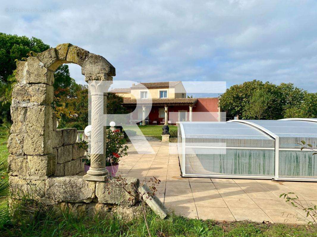 Maison à AIGUES-VIVES
