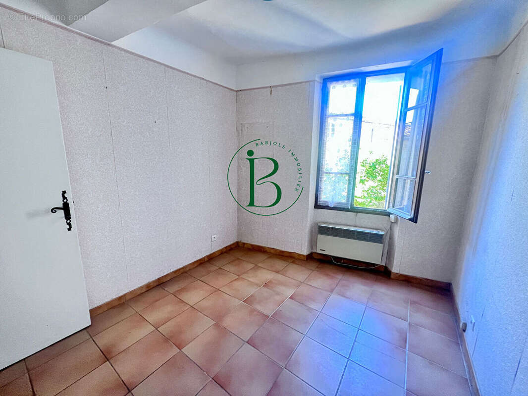 Appartement à BARJOLS