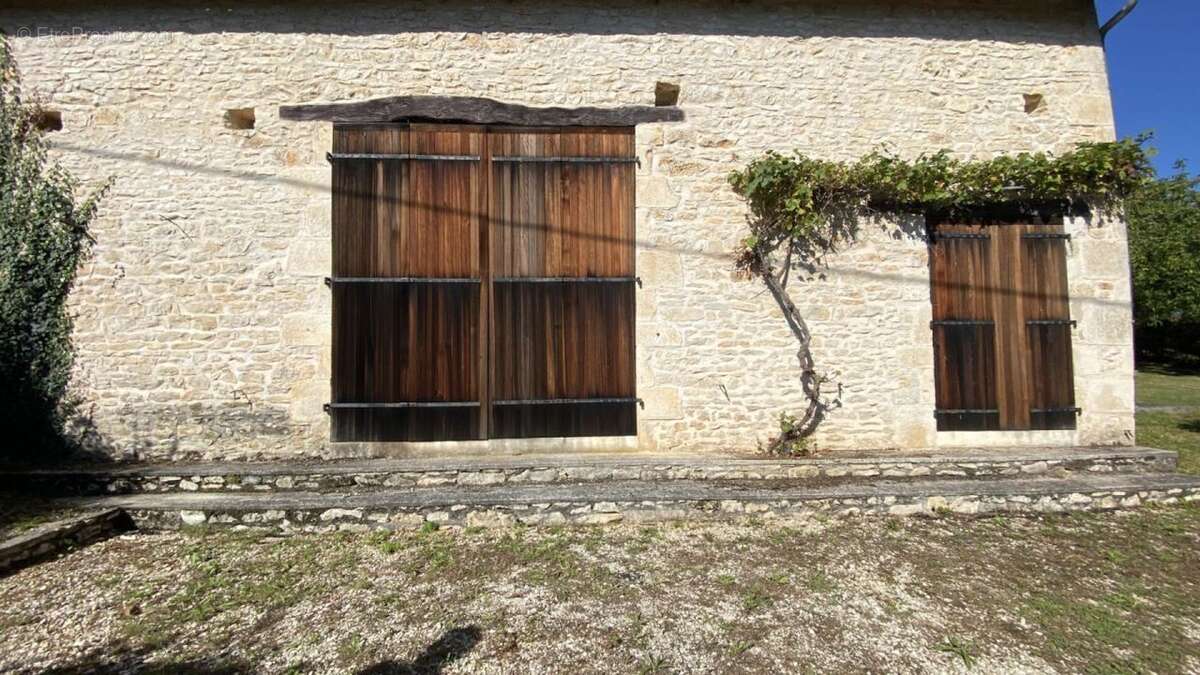 Maison à SAINT-CLAUD