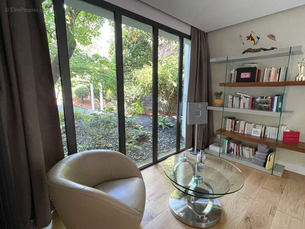 Photo 8 - Maison à CHARBONNIERES-LES-BAINS