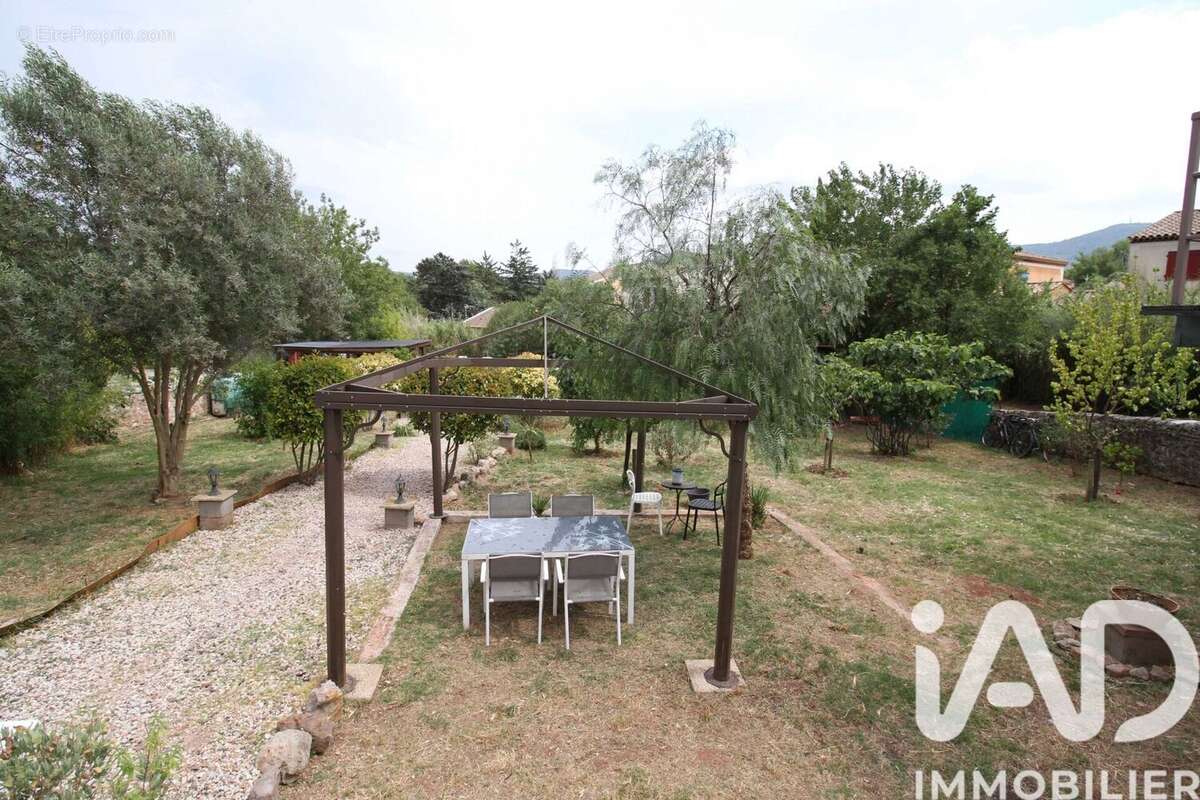 Maison 104 m² à Gonfaron  - photo 9