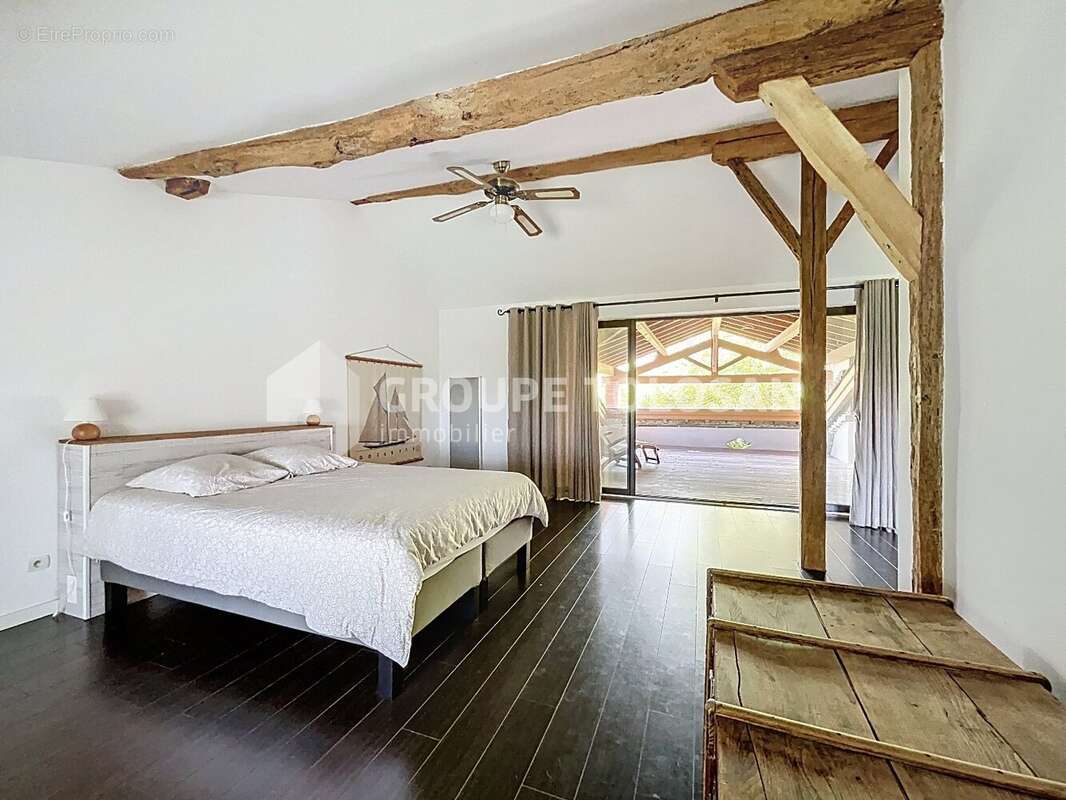 Maison à DREMIL-LAFAGE