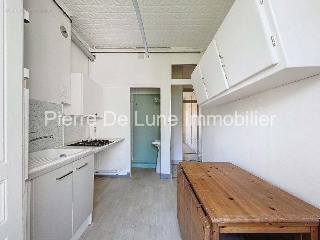 Appartement à LYON-6E