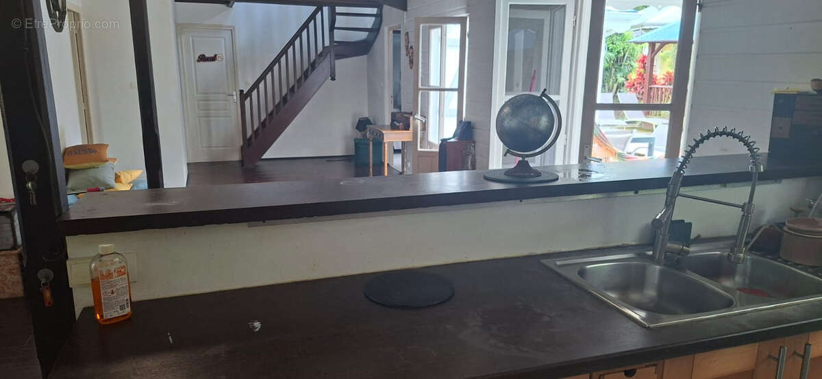 Maison à PETIT-BOURG