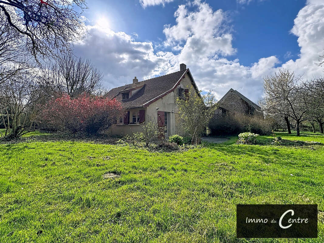 Maison à MONTMIRAIL