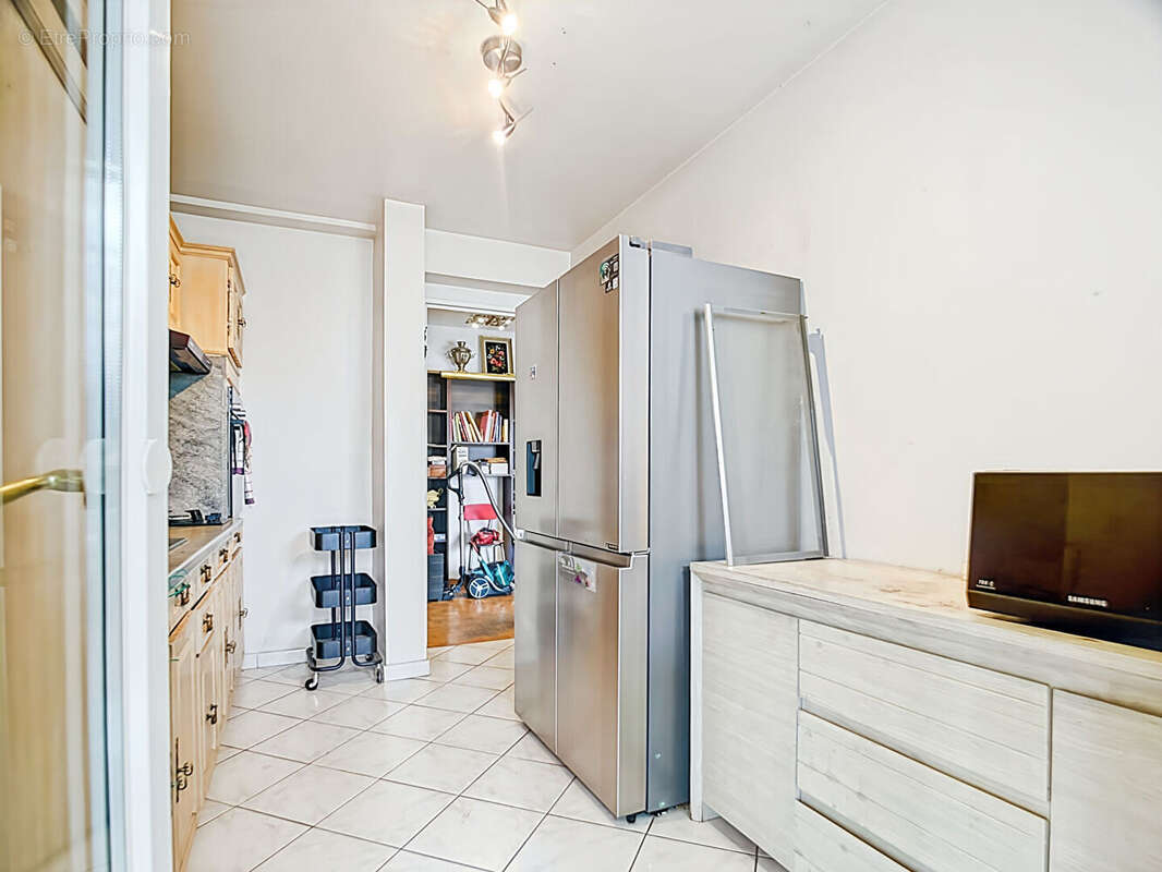Appartement 3 pièces 76 m2 à vendre 13013 Marseille - photo 3