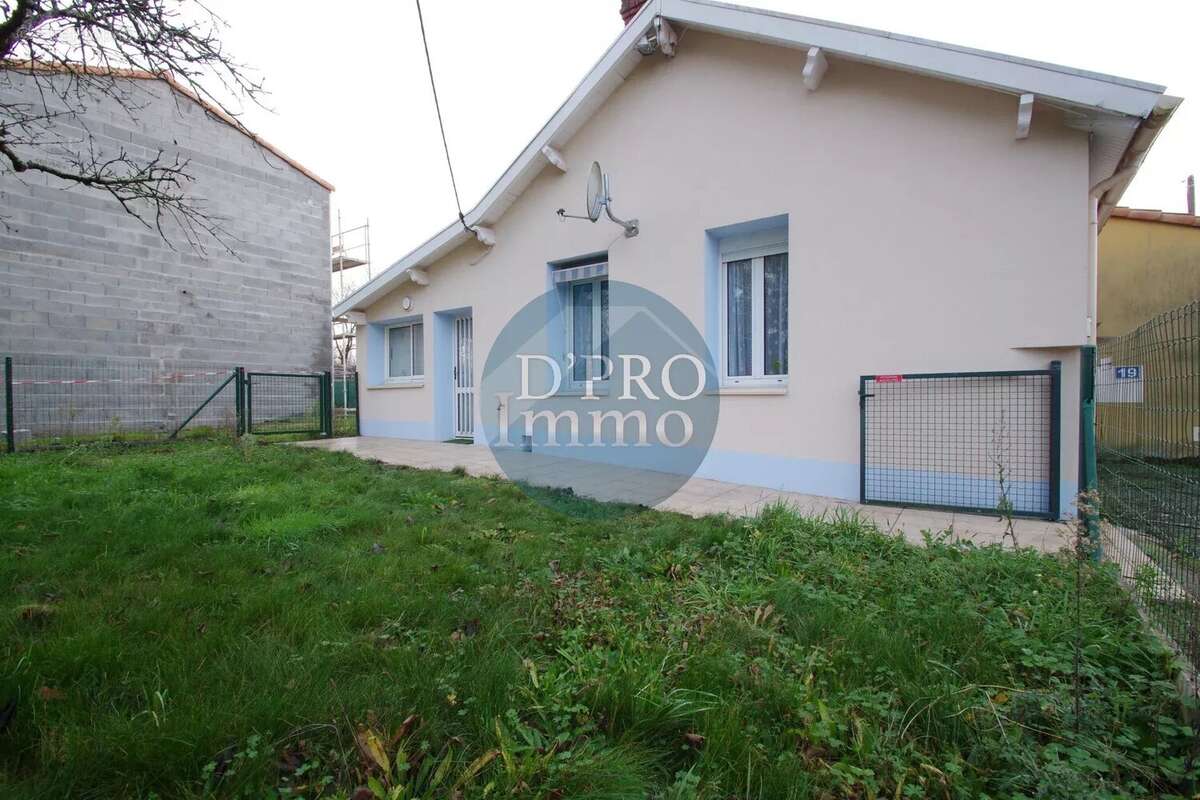 Maison à HAUTE-GOULAINE