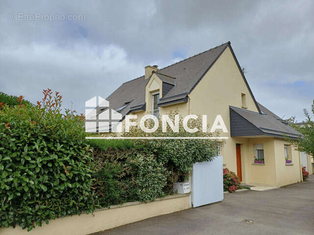 Maison à CHARTRES-DE-BRETAGNE