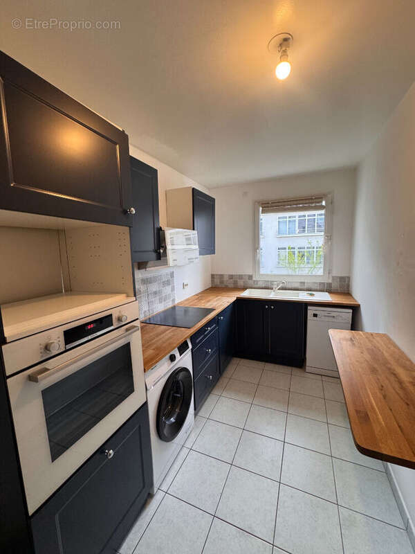 Appartement à PARIS-19E