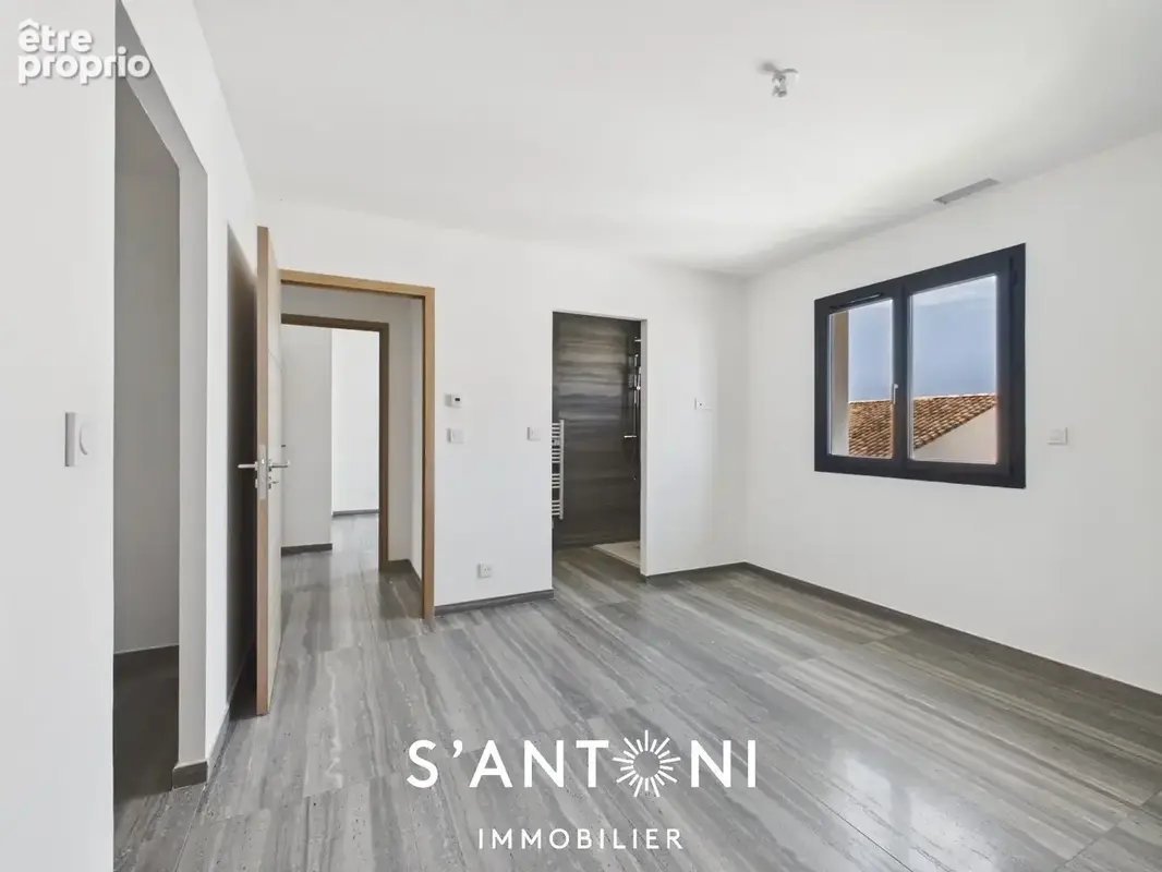 Vias  maison neuve 113 m²  5 pièces  4 chambres  garage  terrain piscinable  dpe a/a - photo 12