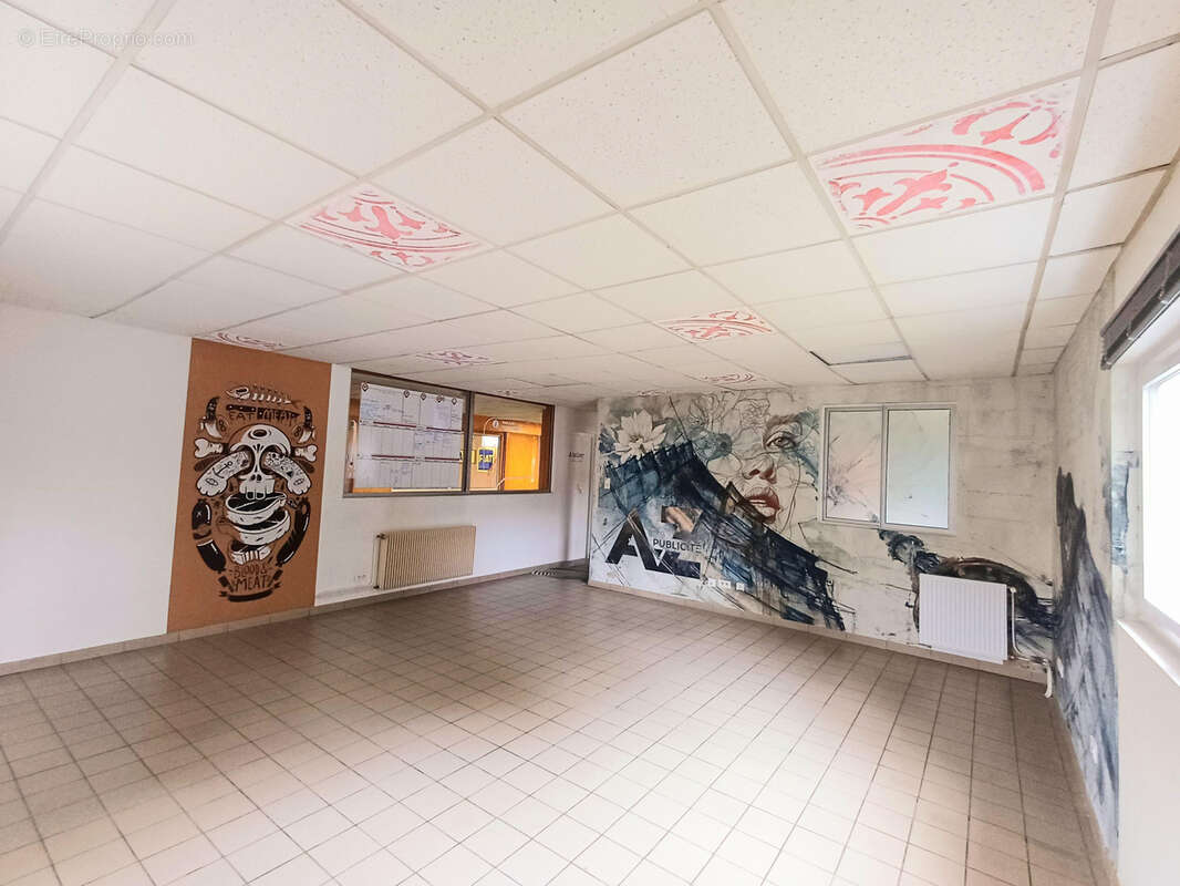 Secteur Belfort Local d’activité de 480 m2 avec parking - photo 8