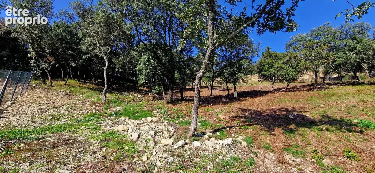 Terrain à ROCHEGUDE