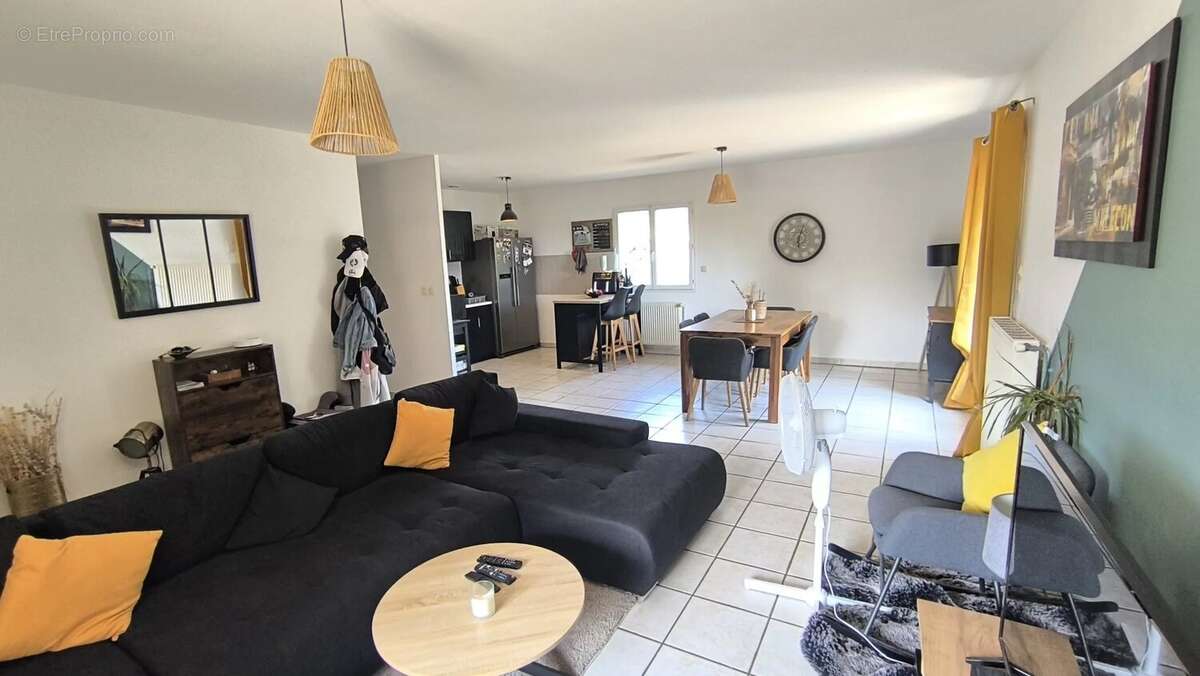 Maison à BELLEVILLE