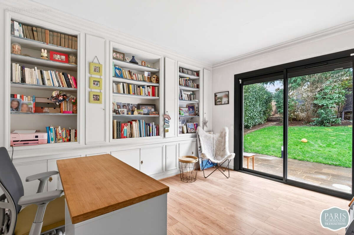 Maison à LOUVECIENNES