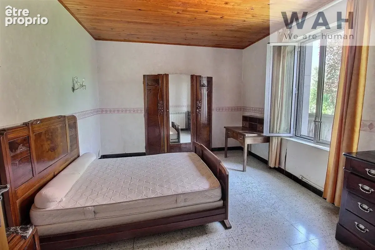 Vente maison de village avec jardin garage et cave à pompign - photo 8