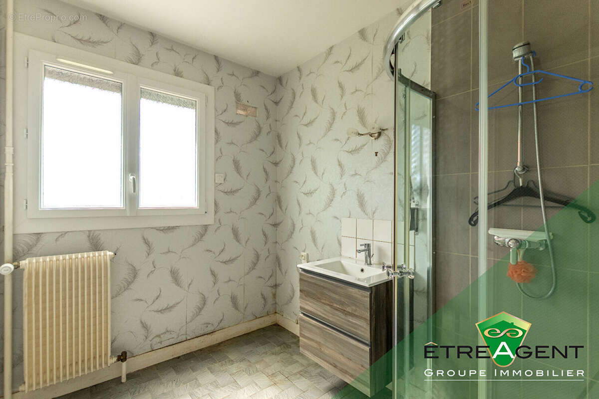 Maison CONCHES-EN-OUCHE - 170 m² - 5 chambres - photo 11