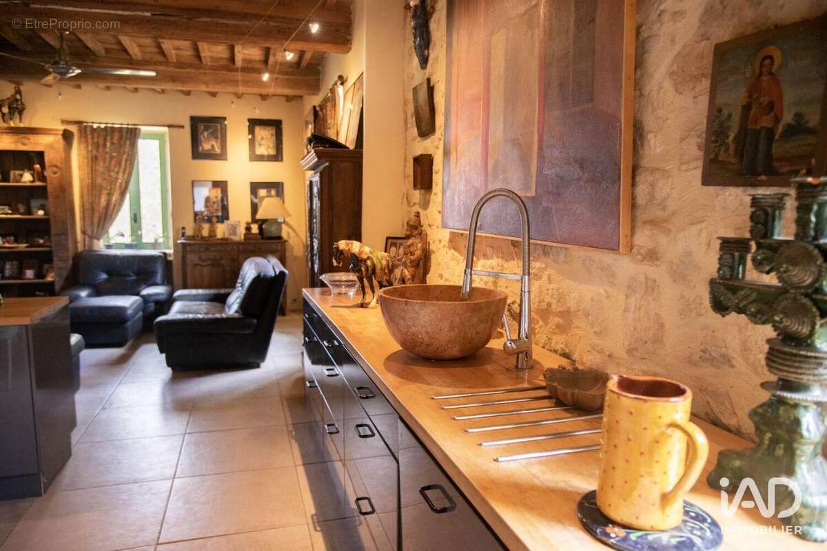 Photo 9 - Maison à SABRAN