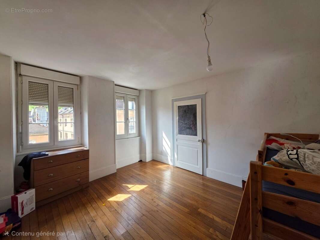 Appartement 270 m² à Salins-Les-Bains  - photo 9
