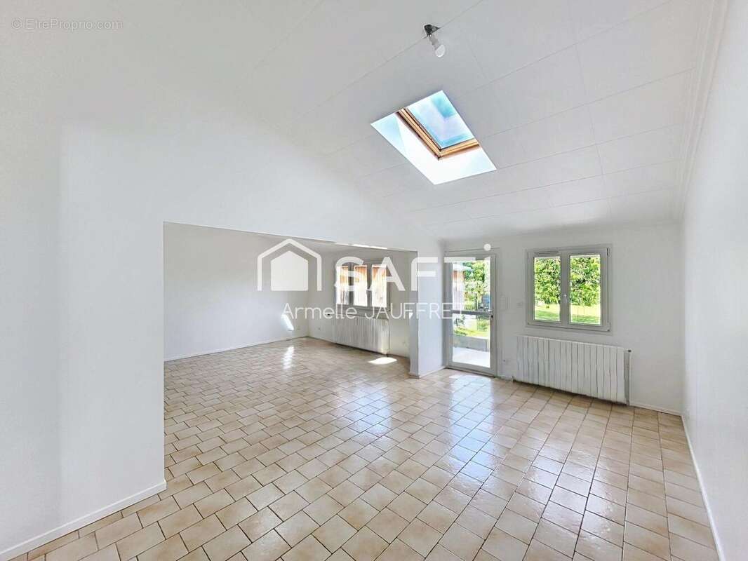 Photo 6 - Maison à MOISSELLES